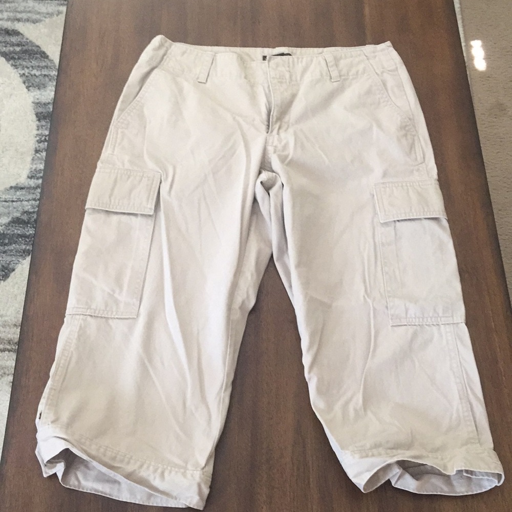 Banana republic capris size 10